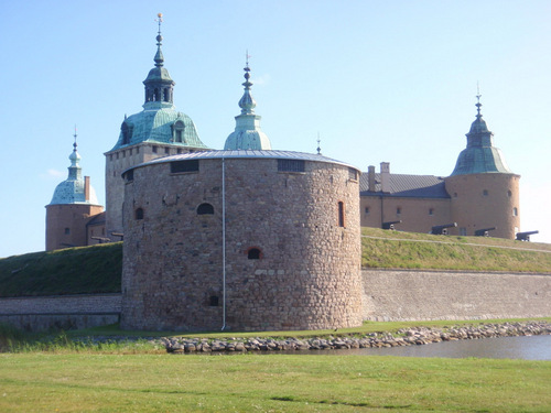 Beyond the Walls of Kalmar Slot.